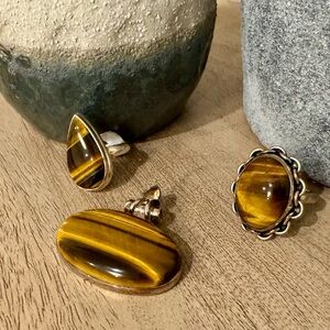 🐅👁️ Stone Pendant